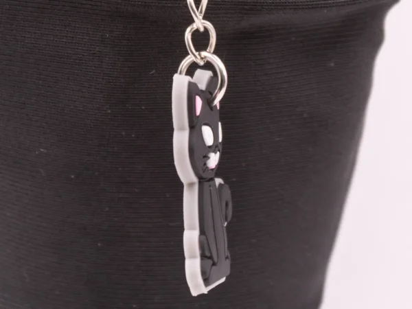 Adorable Porte-clés Chat Noir en Plastique - Accessoire Minou