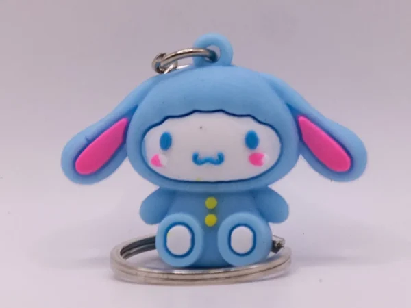 Adorable porte-clés Hello Kitty en costume de lapin bleu en plastique