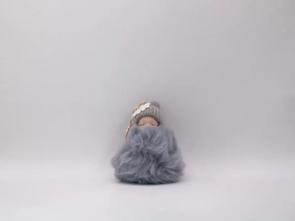 Adorable Porte-clés Poupon Rose : Un Compagnon Mignon et Doux