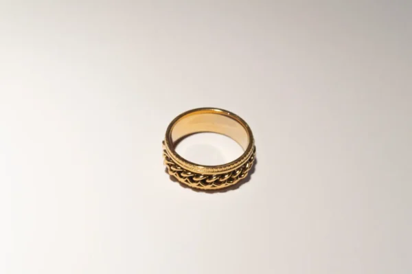 Bague Anti-Stress Dorée en Acier Inoxydable - Anneau Tournant Discret et Élégant