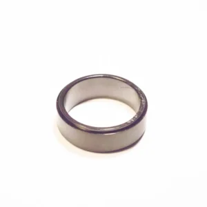 Bague Anti-Stress Tournante Noire en Acier Inoxydable - Design Élégant et Discret