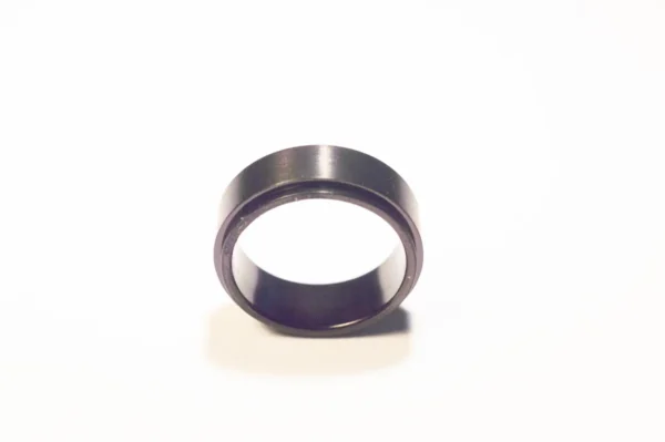 Bague Anti-Stress Tournante Noire en Acier Inoxydable - Design Élégant et Discret