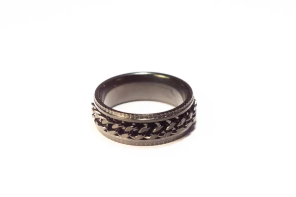 Bague Anti-Stress Tournante Noire en Acier Inoxydable - Design Élégant et Discret