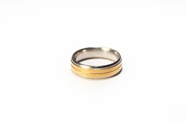 Bague Argent et Or en Acier Inoxydable - Design Moderne et Élégant