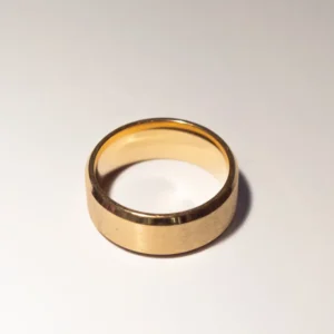 Bague Dorée en Acier Inoxydable - Élégante et Minimaliste