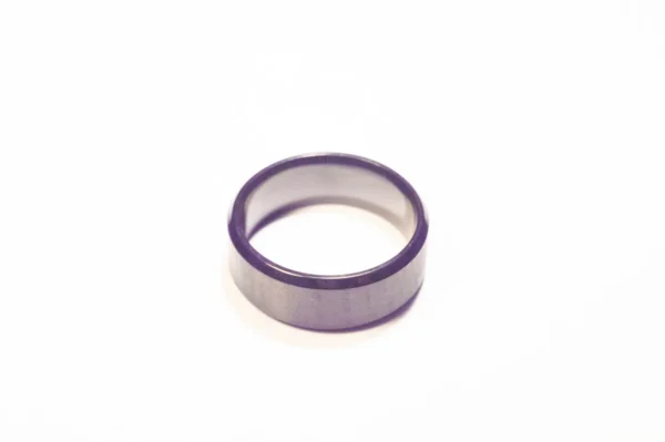 Bague Noire en Acier Inoxydable - Design Minimaliste et Moderne - Diamètre 2cm
