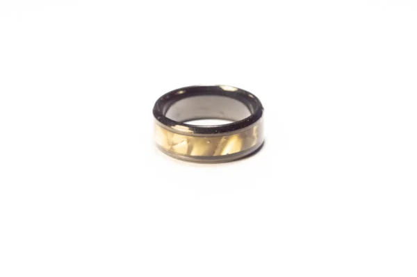 Bague Noire et Dorée en Acier Inoxydable - Design Moderne et Élégant