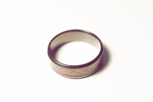 Bague Noire Symboles Rouges - Design Acier Inoxydable, Style Gothique