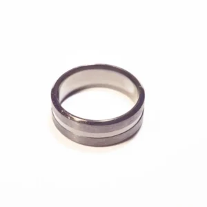 Bague Noire Trait Noir en Acier Inoxydable - Design Minimaliste et Moderne