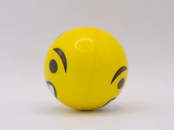 Balle Anti-stress Emoji Jaune Souriante 5cm - Défoulez-vous avec le sourire !