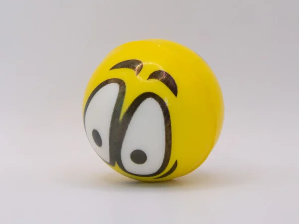 Balle Anti-stress Emoji Jaune Souriante 5cm - Détente et Amusement Garanti