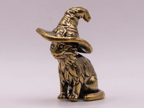 Chat en Laiton avec Chapeau : Figurine Décorative Dorée
