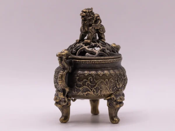 Chaudron en Laiton Décor Dragon Asiatique - Pièce Unique Dorée
