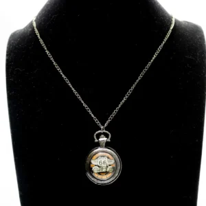 Collier avec montre gousset vintage Route 66 style américain