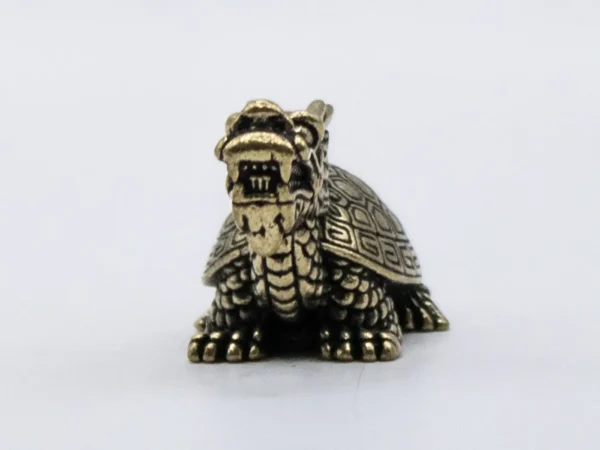 Figurine Dragon Doré en Laiton - Décoration Mythique et Scintillante