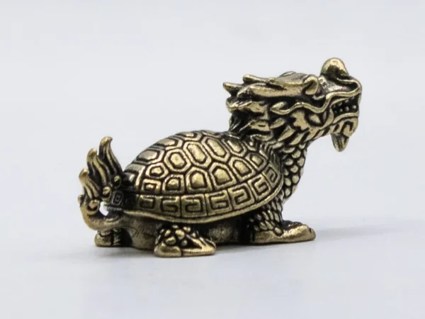 Figurine Dragon Doré en Laiton - Décoration Mythique et Scintillante