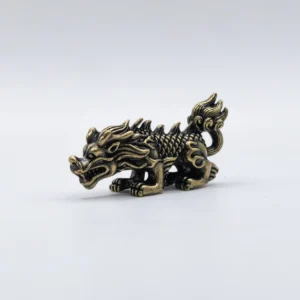 Figurine Dragon Doré en Laiton - Pièce de Collection Unique et Mystique