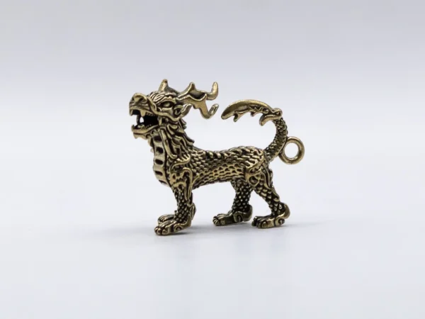 Figurine Dragon Doré en Laiton - Pièce de Collection Unique et Mystique