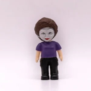 Figurine Horreur The Stranger, personnage masqué violet à collectionner
