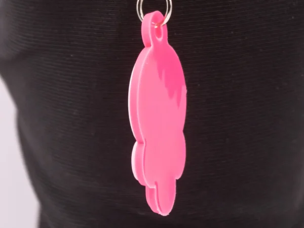 Hochet bébé coloré : nœud, fleur et amusement garanti !
