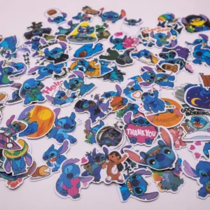 Lot de 20 Stickers Stitch Multicolores et Aléatoires (2-4cm)