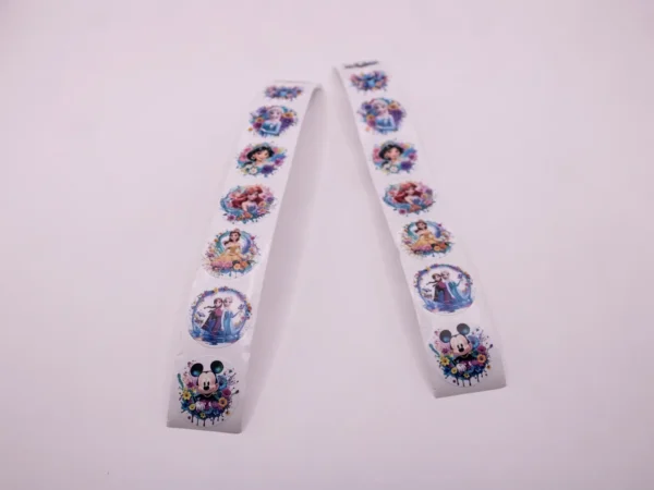 Lot de 8 Autocollants Disney Multicolores - Diamètre 2,5cm - Idéal pour les Fans