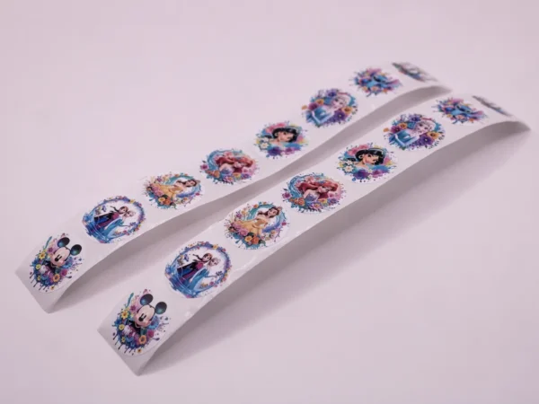 Lot de 8 Autocollants Disney Multicolores - Diamètre 2,5cm - Idéal pour les Fans