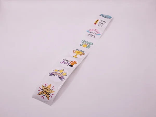 Lot de 8 Autocollants Multicolores Ronds en Plastique - Diamètre 3cm