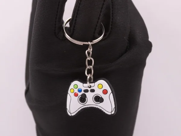 Manette Blanche Multicolore en Plastique - Design Unique et Ergonomique