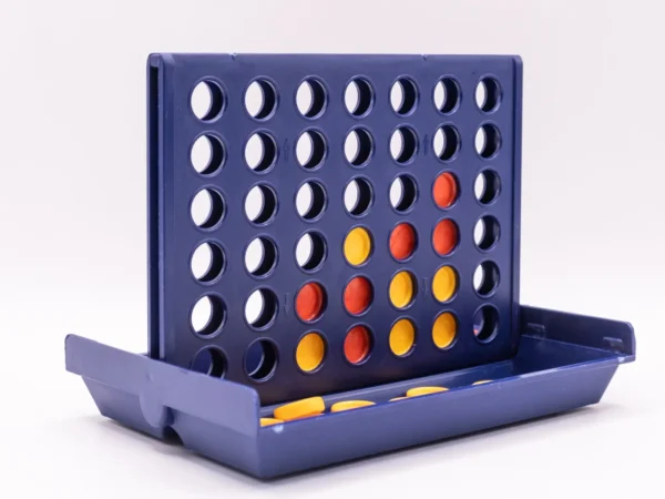 Mini Jeu Puissance 4 de Voyage, un Classique pour les Enfants
