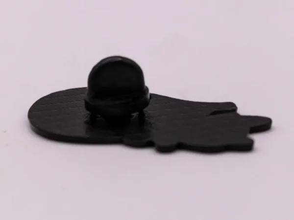 Pin's Émaillé Sally du film L'Étrange Noël de Monsieur Jack