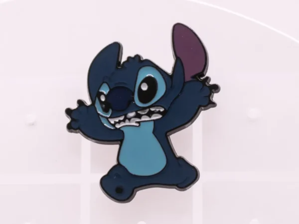 Pin's en Métal Coloré Stitch, l'Extraterrestre de Lilo & Stitch