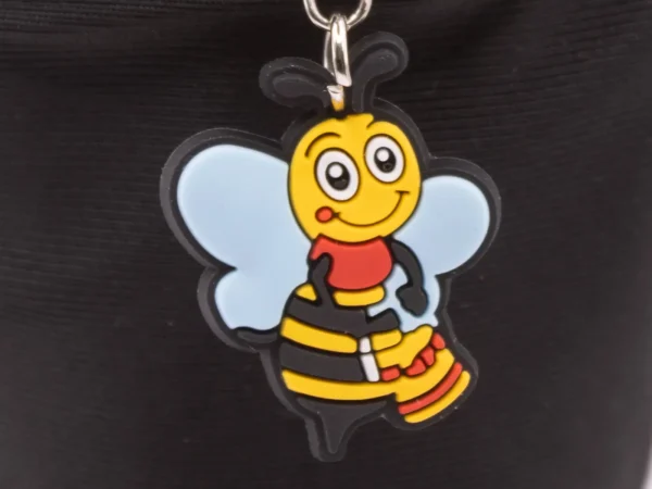 Porte-clés Abeille Multicolore en Plastique - Accessoire Charmant et Ludique