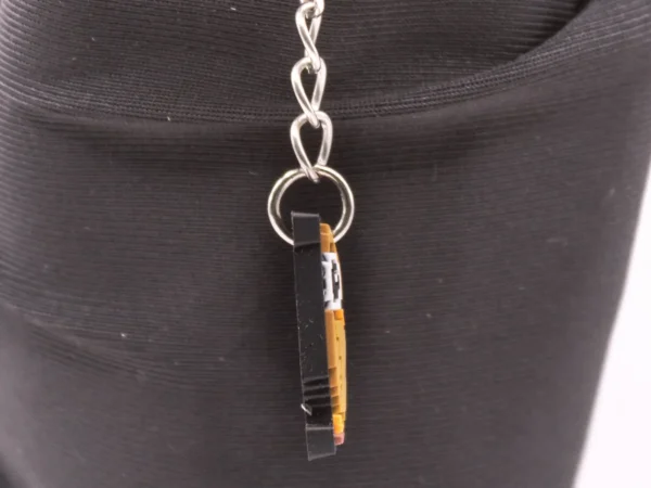 Porte-clés Chouette Pixel Art - Accessoire Rétro Gaming Marron