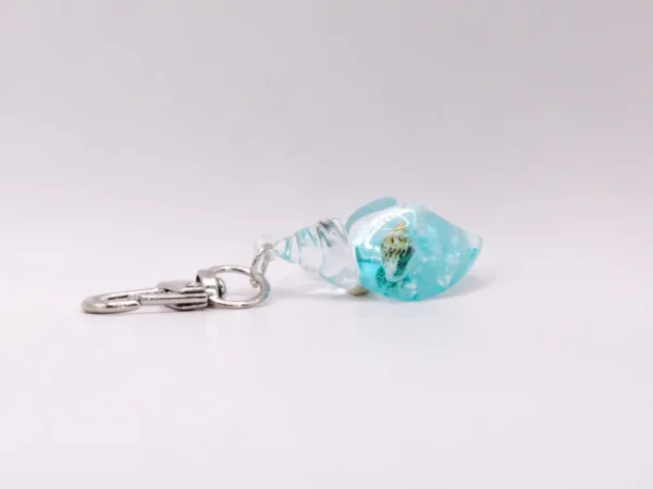 Porte-clés Coquillage Nacré en Acrylique et Fer - Accessoire Été