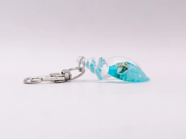 Porte-clés Coquillage Nacré en Acrylique et Fer - Accessoire Été