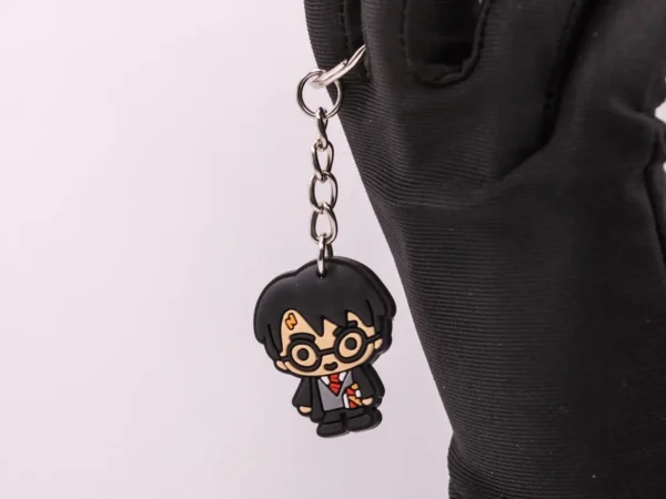Porte-clés Harry Potter en plastique blanc - Accessoire magique pour fans