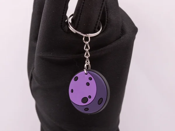 Porte-clés Lune Violet en Plastique - Accessoire Céleste et Mystique