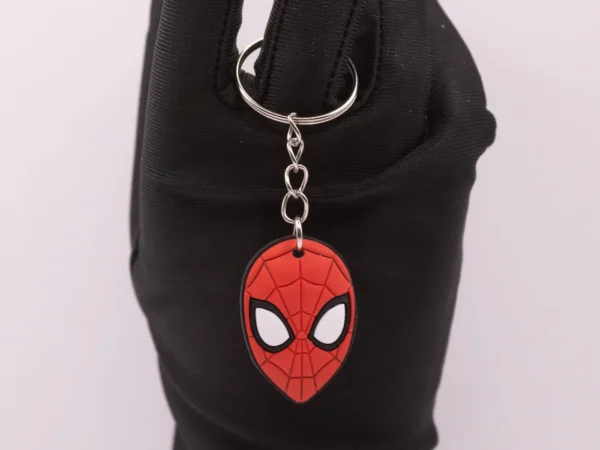 Porte-clés Masque Spider-Man : Accessoire Iconique pour les Fans