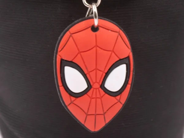 Porte-clés Masque Spider-Man : Accessoire Iconique pour les Fans