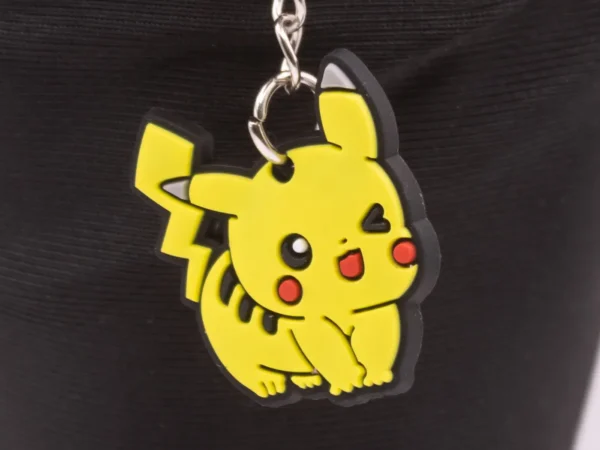 Porte-clés Pikachu : L'accessoire Pokémon adorable et coloré