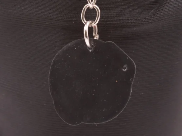 Porte-clés Play Multicolores : Un Accessoire Ludique et Coloré en Plastique