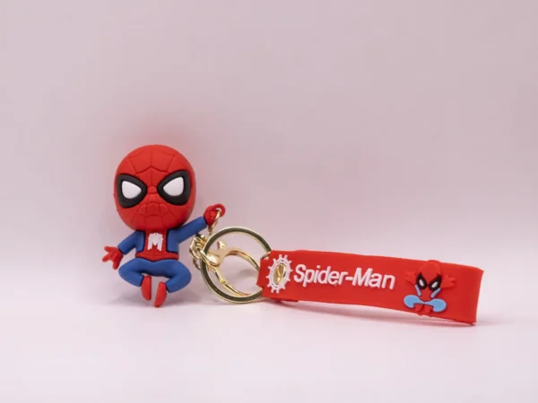Porte-clés Spider-Man en plastique rouge, posture saut dynamique
