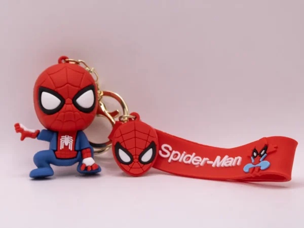 Porte-clés Spider-Man rouge en plastique - Accessoire de fan Marvel