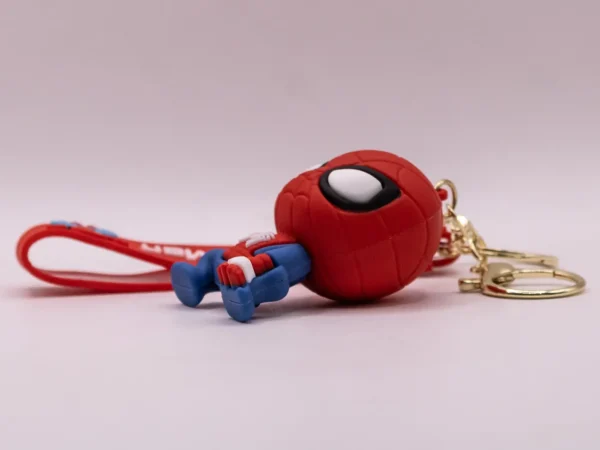Porte-clés Spider-Man rouge en plastique - Accessoire de fan Marvel