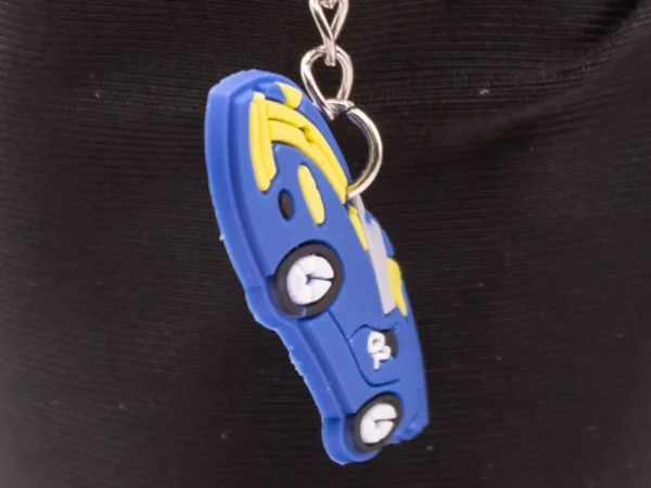 Porte-clés Voiture de Course Bleu et Jaune - Accessoire Sportif