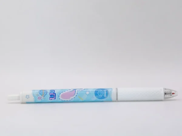 Stylo Stitch bleu effaçable à pointe fine - Idéal pour l'écriture et les croquis